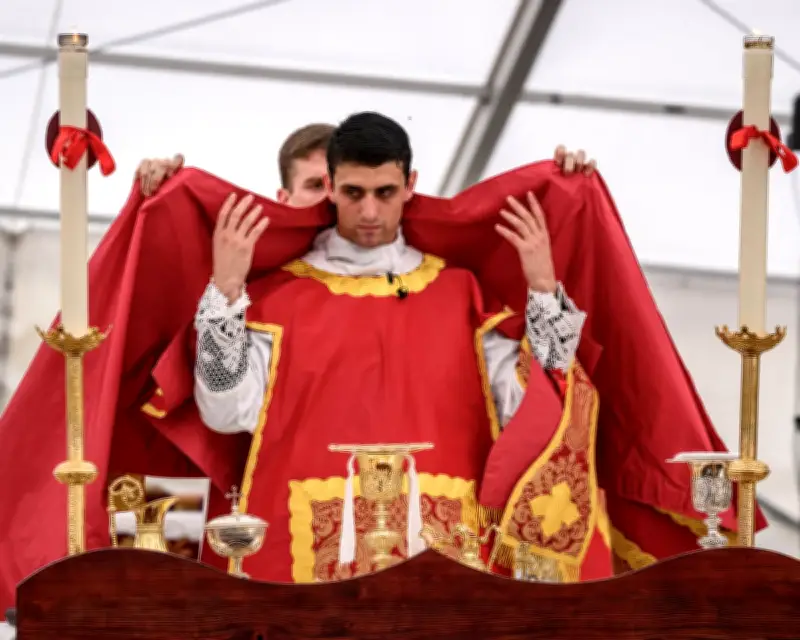 Pope Leo Allows SSPX to Ordain Bishops, Conservatives Warn