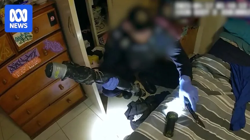 Seven Arrested in Queensland Counter-Terrorism Raids, Homemade Bombs Seized