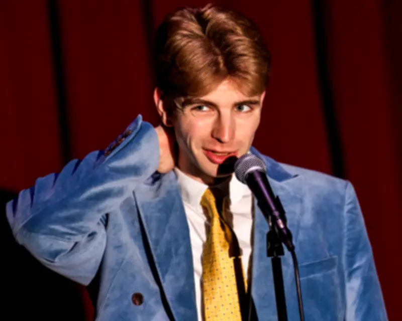 Ron Review: Bumbling Standup Swerves Into Tarantino-Esque Odyssey