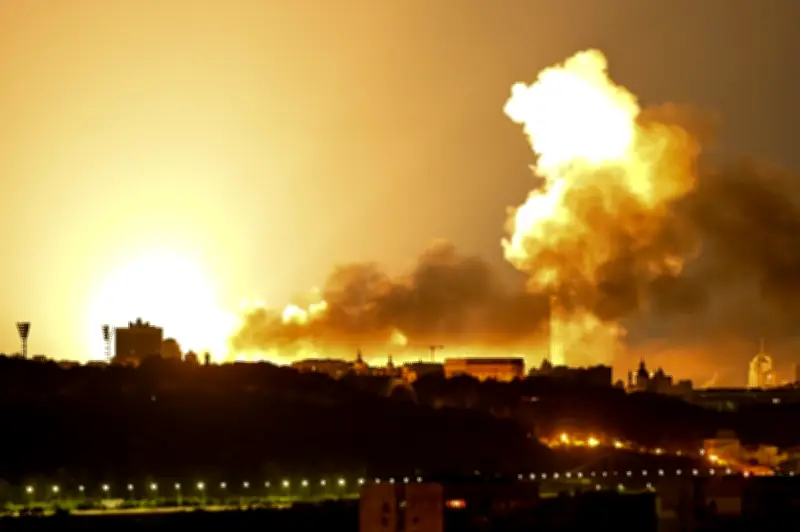 Russian attacks kill 18 across Ukraine in 'nightmare' assault