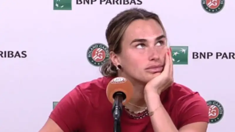Sabalenka's French Open Hopes Dashed in Shock Quarter-Final Loss to Shnaider