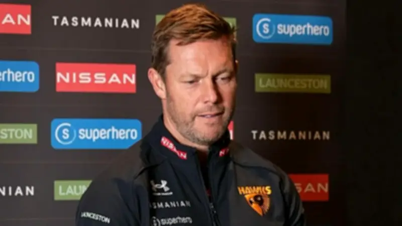 Sam Mitchell quashes Tasmania coaching speculation, happy at Hawthorn