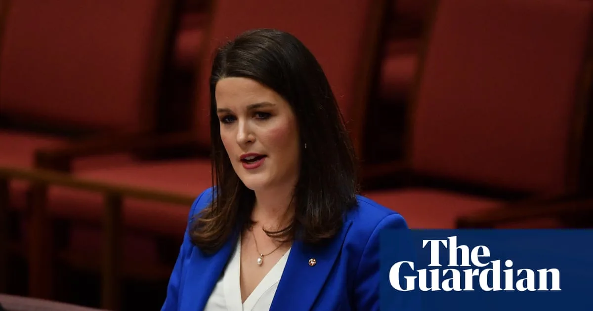Australian MPs Warned to Turn Off Devices During Chinese Delegation Visit