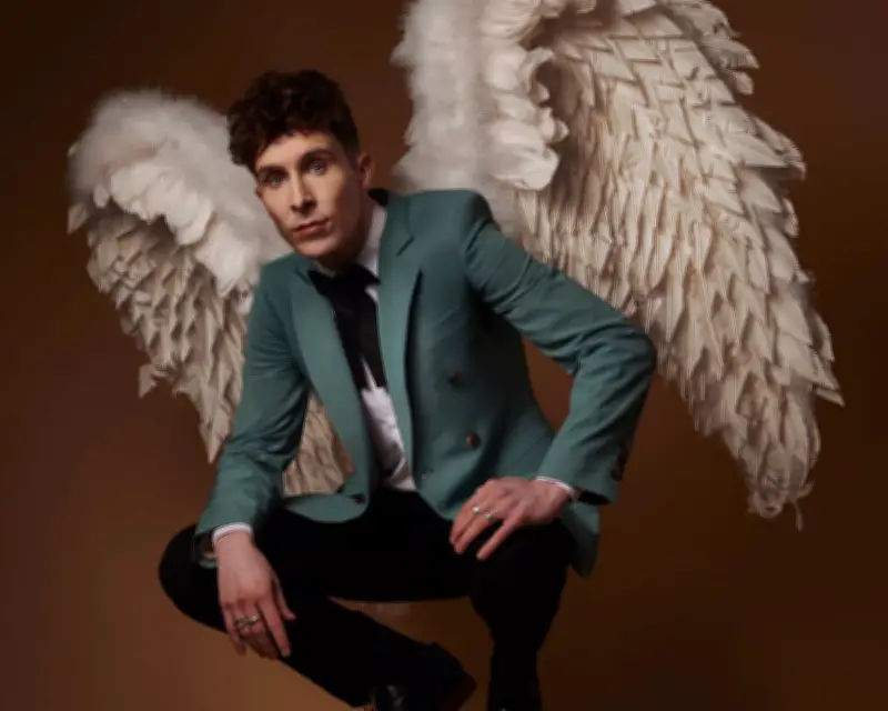 SNL UK's Larry Dean on Heckles, Chaos, and His New Show Hellbent