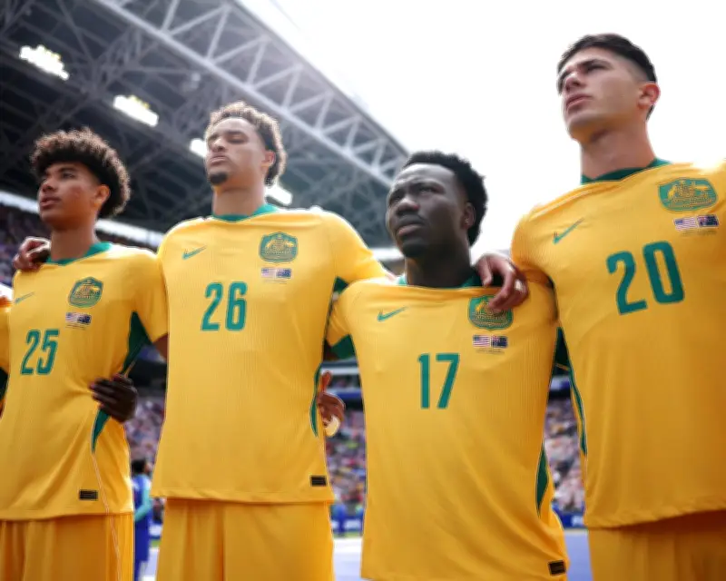 Socceroos face selection dilemma for Paraguay World Cup clash
