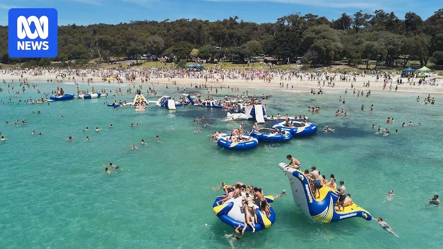 Dunsborough braces for 10,000 leavers with vaccination mandate