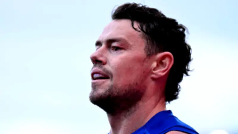 St Kilda enters race for Lachie Neale amid Collingwood interest