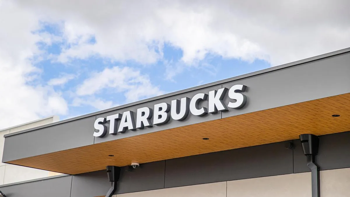 Starbucks Opens 8th WA Store in Tapping