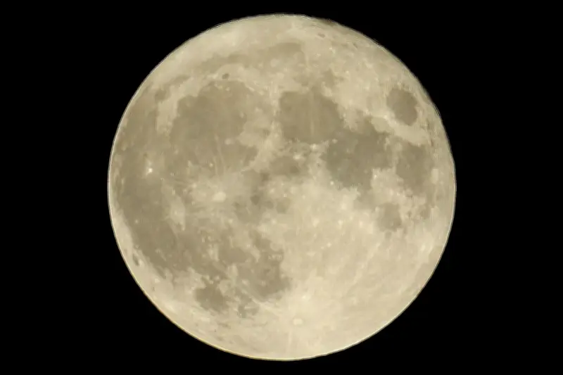 Strawberry Moon 2026: Best Time and Spots to See It in Perth