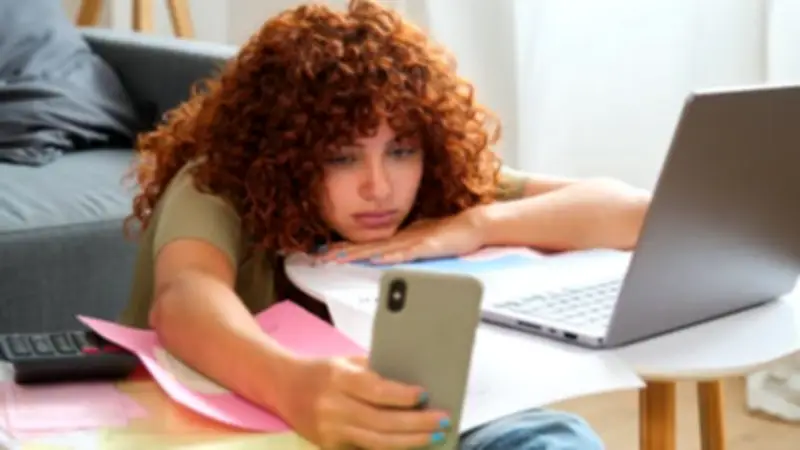 Struggle to Pay Attention? Science-Backed Tips to Reclaim Your Focus