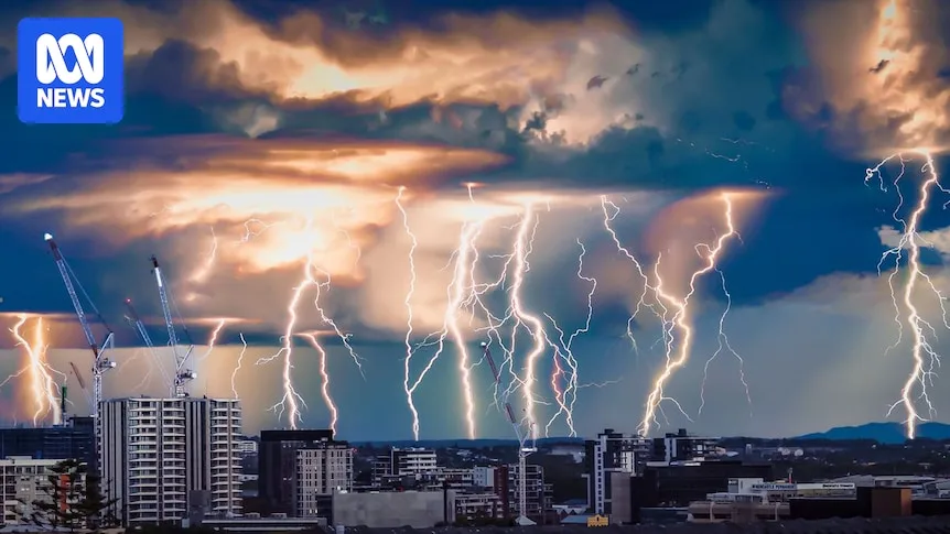 Sydney Battered by Destructive Spring Storm, One Dead and Thousands Without Power