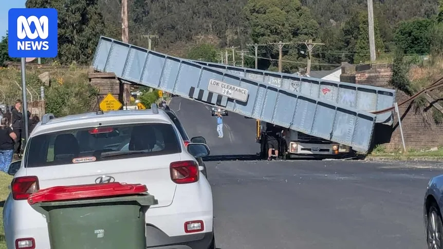 Sydney Trains Worker Dies in Cherry Picker Tragedy in Lithgow