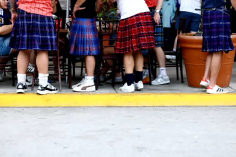 Tartan Army and US Heatwave: Photos of the Day