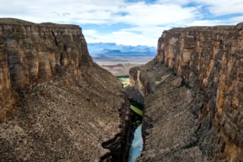 Texas Border Wall Construction Threatens Big Bend National Park Ecosystem