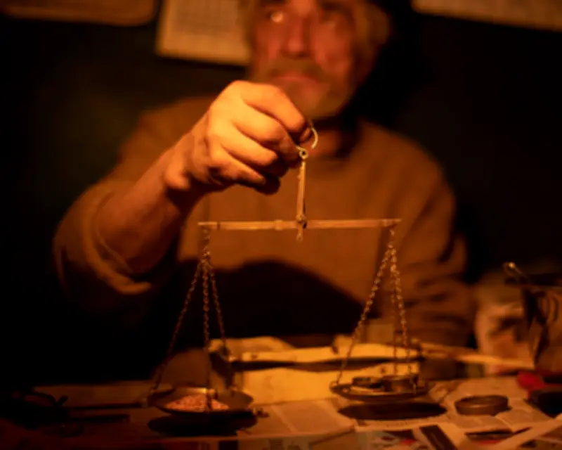 The Fabulous Gold Harvesting Machine Review: A Dazzling Doc