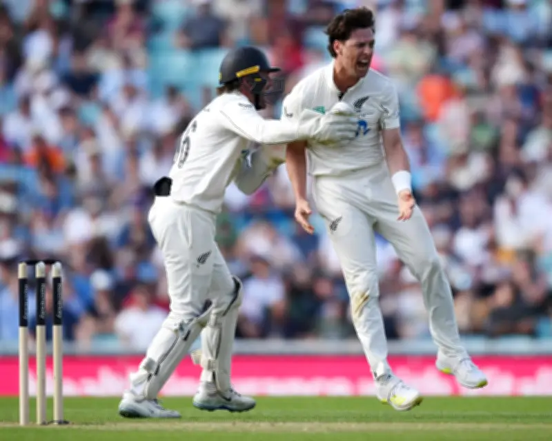 Tom Blundell Leads Brave New Brand of Cricket Wicketkeepers