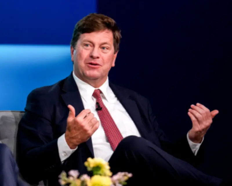 Trump Appoints Jay Clayton as Director of National Intelligence