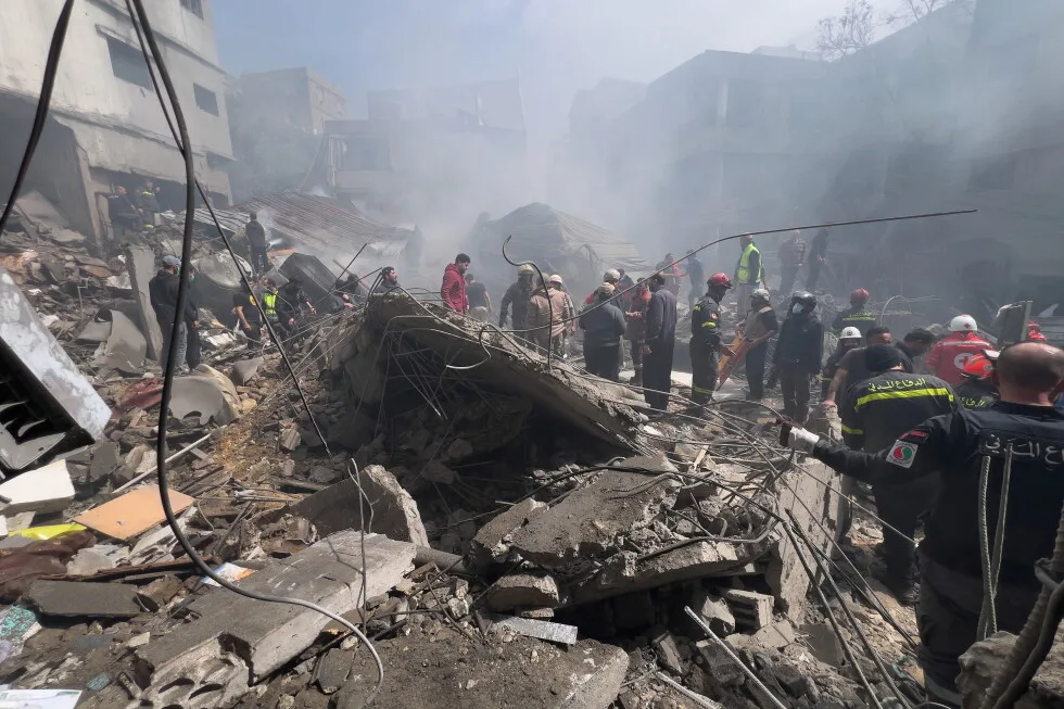 Trump Threatens Iran Power Plants After US Jet Shot Down