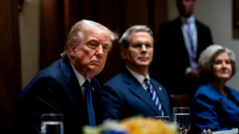 Trump's K-Shaped Economy: Wealthy Soar, Rest Struggle with Inflation
