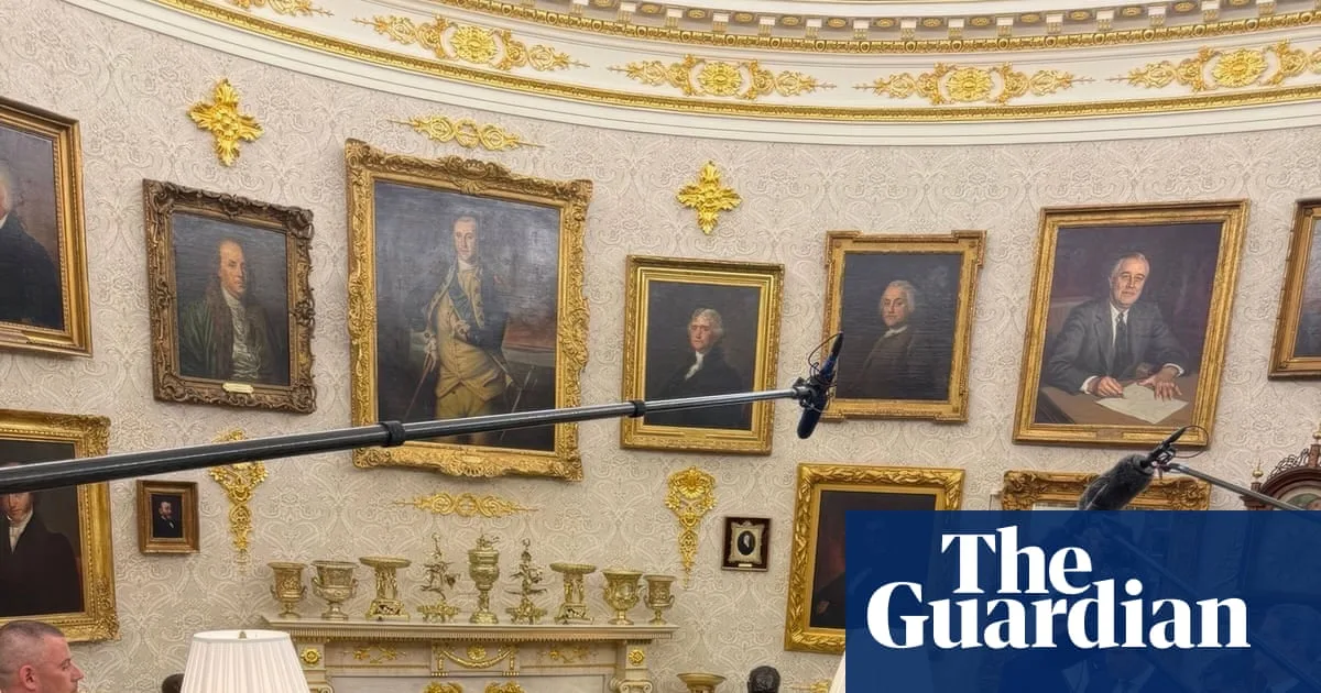 Trump's Oval Office Gets Extreme Gold Makeover