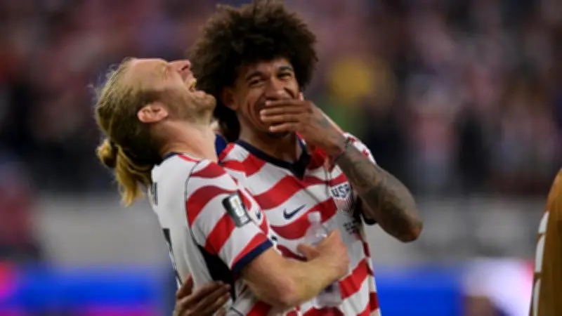 US thrash Paraguay 4-1 in World Cup opener, warning to Socceroos