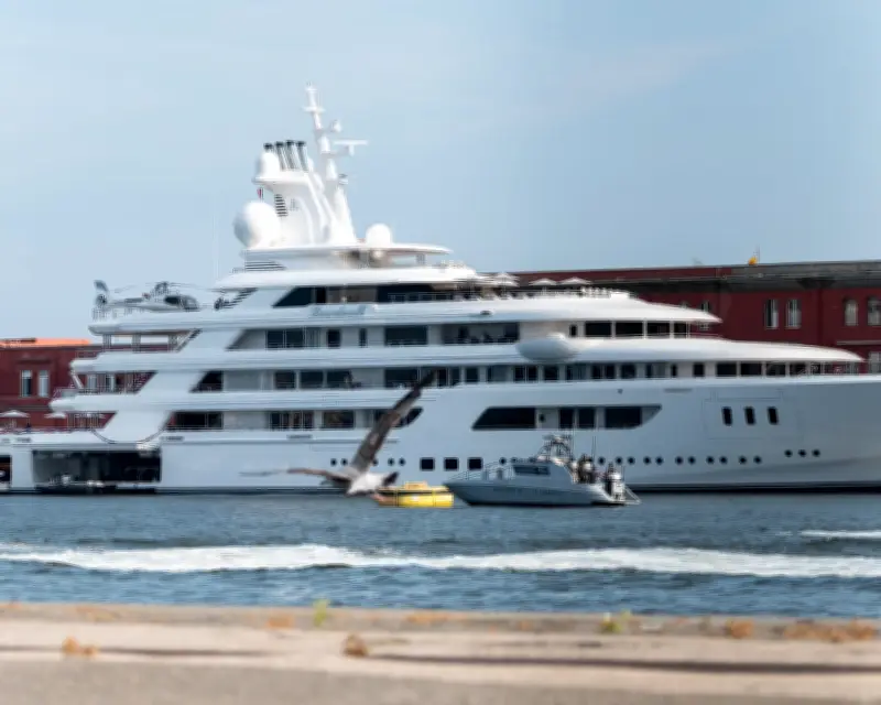Venice Protest Targets US Ambassador's Superyacht Tour