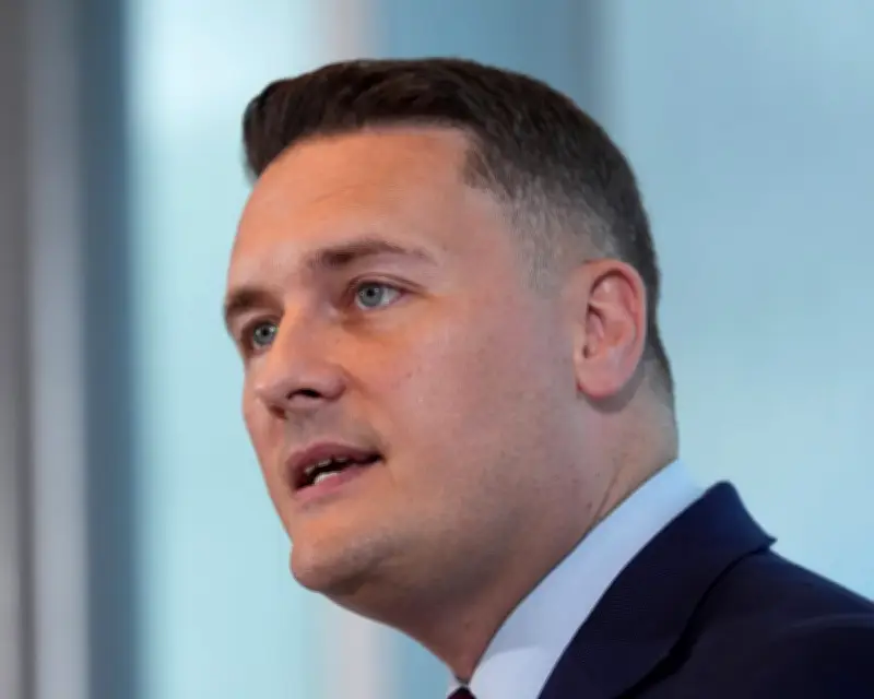 Wes Streeting Threatens Labour Leadership Challenge Against Starmer