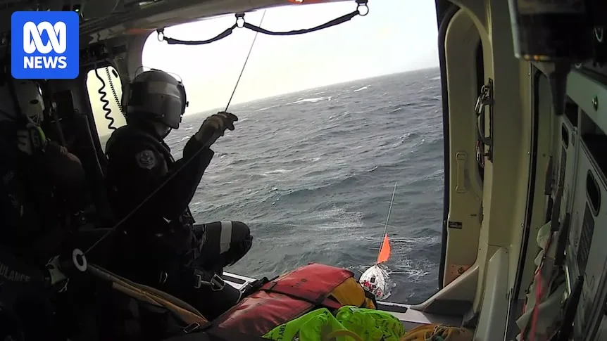Two Sailors Rescued After Yacht Takes on Water Off Victoria's Coast