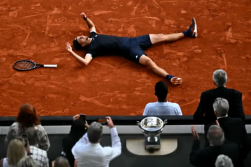 Zverev wins first grand slam title at French Open 2026