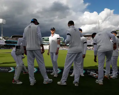 Day Two of First Test Begins After Thrilling Opening Day