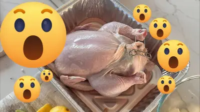 Perth family shocked as supermarket chicken comes with head still attached