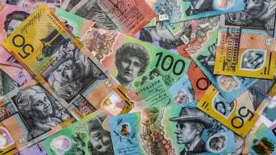 Top economist warns mortgage holders: cheap credit era is over