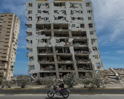 Venezuela Earthquakes Kill 1,430; Rescuers Search for Survivors Amid Rubble