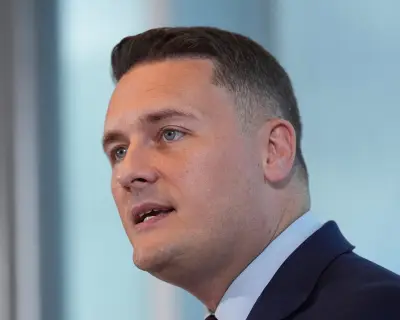 Wes Streeting Threatens Labour Leadership Challenge Against Starmer
