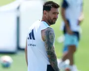 Argentine TV Host Resigns After False Report of Lionel Messi's Father's Death