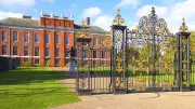 Armed cops banned from royal homes over inappropriate comments