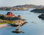 Cooler Coastal Breaks in Europe: Insider Tips for a Refreshing Escape