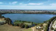 Galup/Lake Monger Latest Perth Lake Hit by Toxic Algae Outbreak