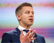 Hungary's New PM Targets Oligarchs with Historic Wealth Tax Plan