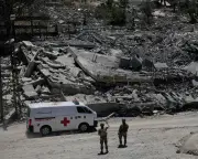 Israel Strikes Southern Lebanon After Evacuation Orders, Thousands Flee