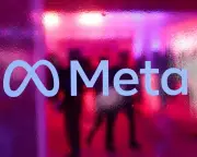 Meta Halts Employee Tracker for AI Training Over Privacy