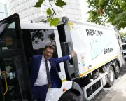 Needy Nige's Publicity Aversion Gives Reform Conference Tice's Kiss of Death