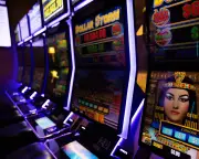 NSW Labor Gambling Reforms Boosted by Surging Pokies Tax Revenue