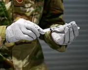 Pentagon Mandates Flu Vaccine for All Military Recruits After Outbreak