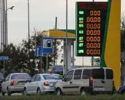 Russia admits fuel supply problems after Ukrainian strikes on energy sites