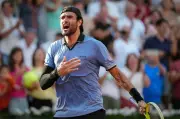 Sabalenka targets French Open semis as men's draw opens up