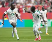 Senegal thrash Iraq 5-0 to keep World Cup last 32 hopes alive