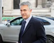 Thai Crypto Investor Funding Farage Faces Donation Cap