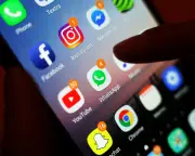UK Parents Share Views on Potential Under-16 Social Media Ban