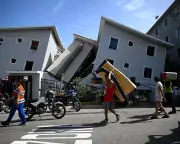 Venezuelans Describe Escape and Loss After Huge Earthquakes